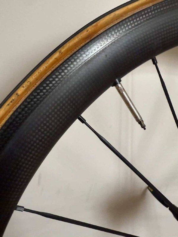 MAVIC 700C TUBULAR КАРБОНОВЫЕ КОЛЁСА