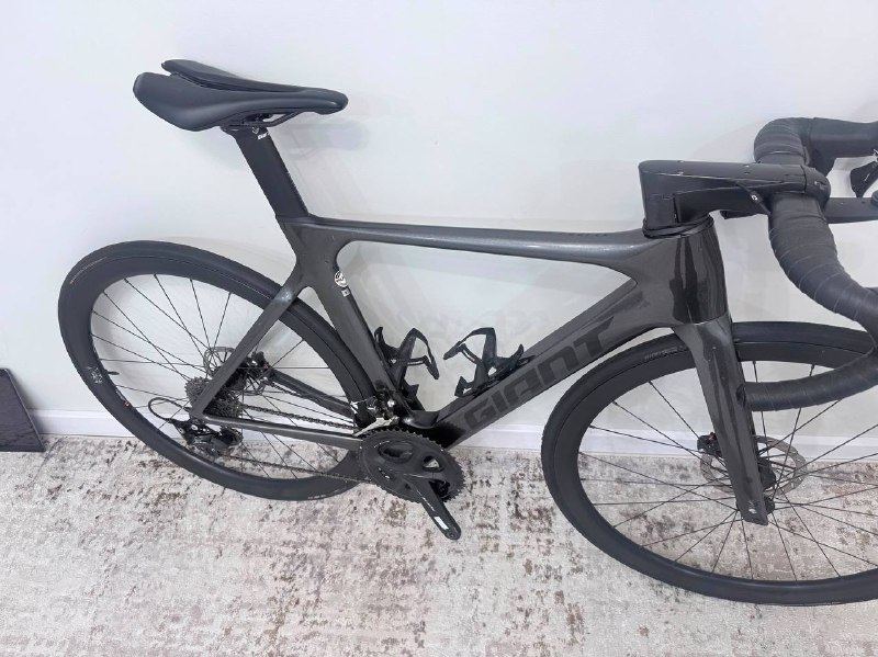 GIANT PROPEL