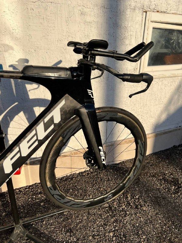 FELT FRD 56 СМ С SHIMANO DURA-ACE И ZIPP КОЛЁСАМИ