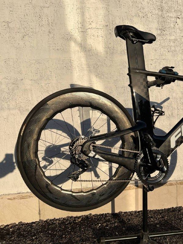 FELT FRD 56 СМ С SHIMANO DURA-ACE И ZIPP КОЛЁСАМИ